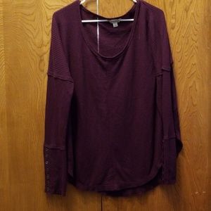 Maroon long sleeved thermal